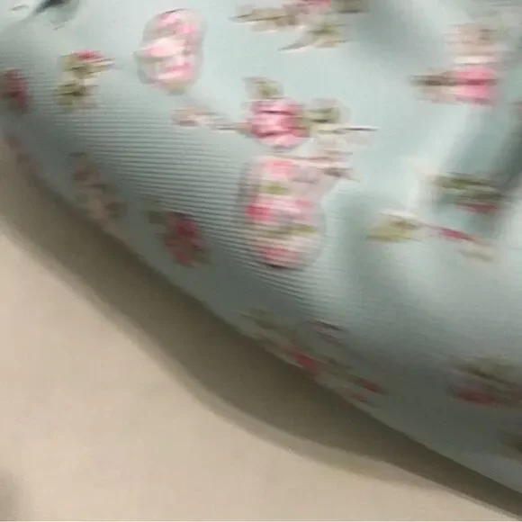 Guccifloral canvas tote Totes